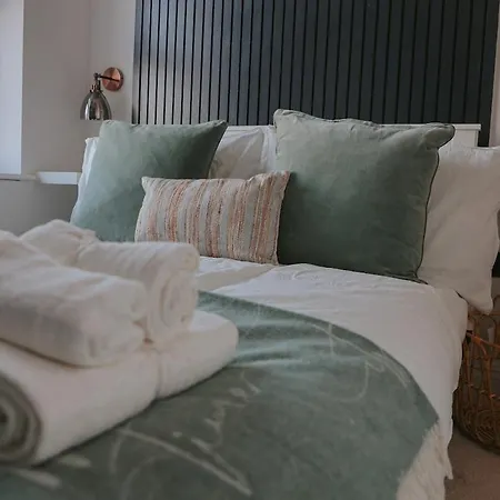 Modern First Floor Apartment, Fourth Avenue 公寓 约克